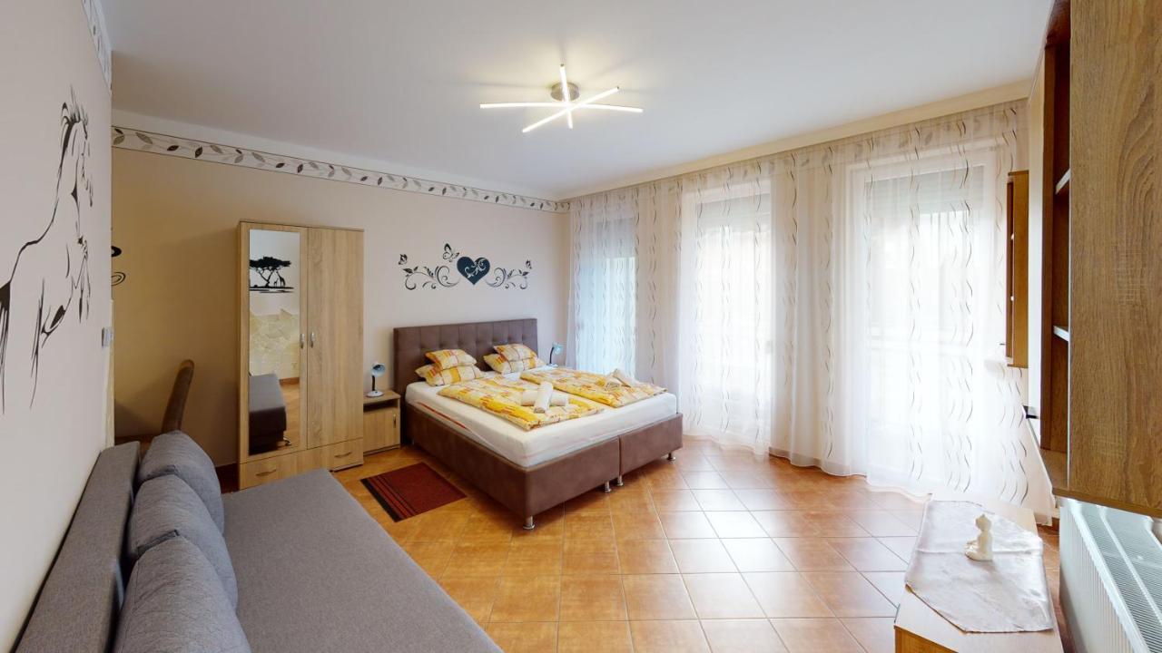 Cristian Apartman Hajdúszoboszló Exteriér fotografie