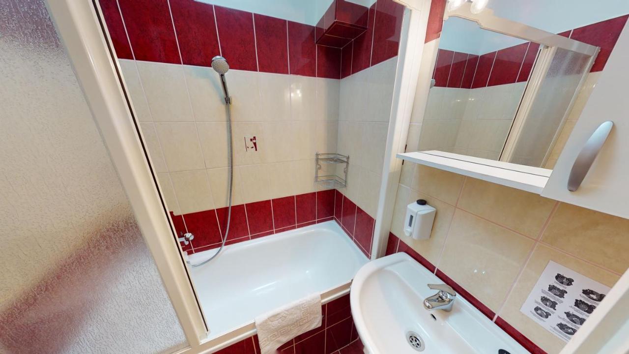Cristian Apartman Hajdúszoboszló Exteriér fotografie